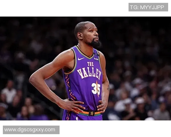 火箭死守西部第四！杜兰特末节爆砍8分，休城四人得分上双力擒黑马黄蜂